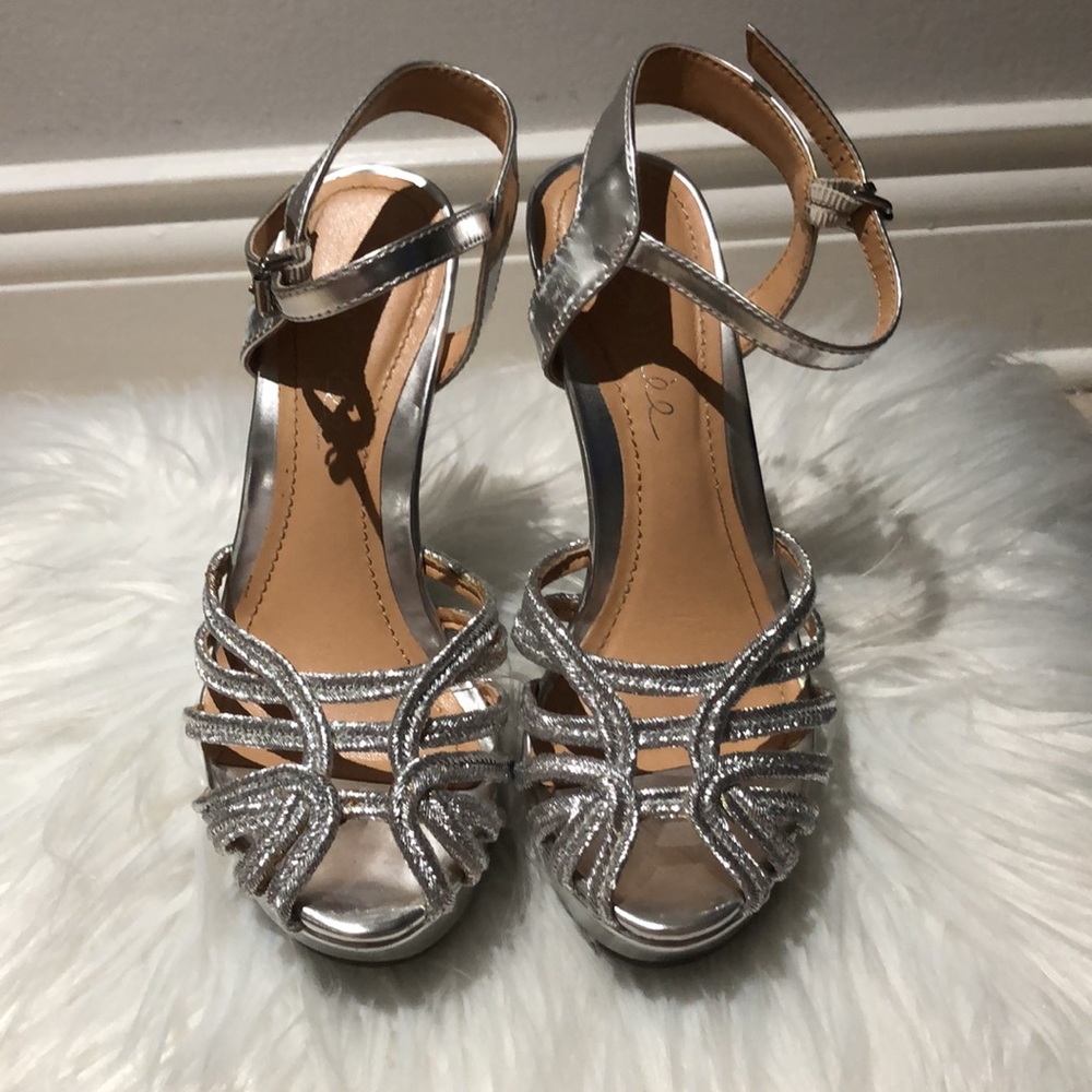 🛍️Dressy And Sexy 🛍️Woman’s Wedges